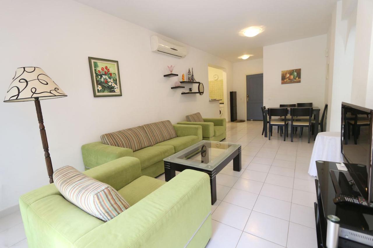 Victor Apartment Paphos Kültér fotó